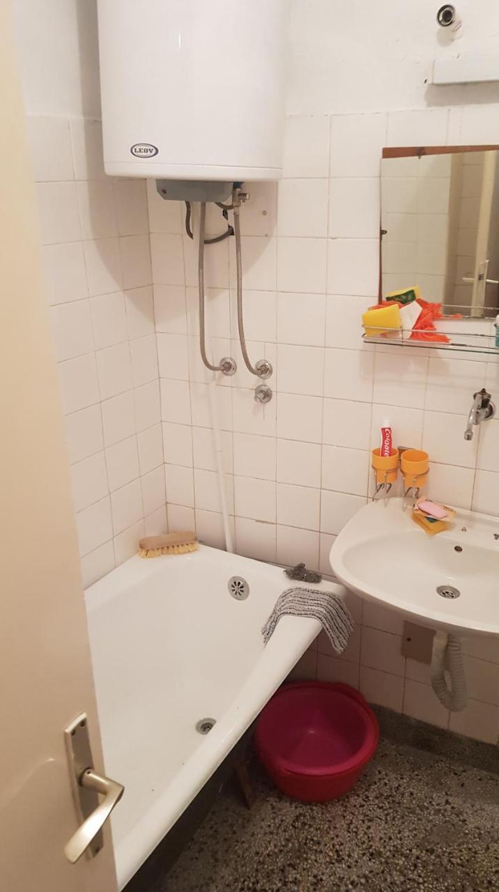 Baston Rent Appartamento Podgorica Esterno foto
