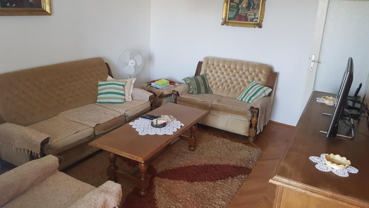 Baston Rent Appartamento Podgorica Esterno foto